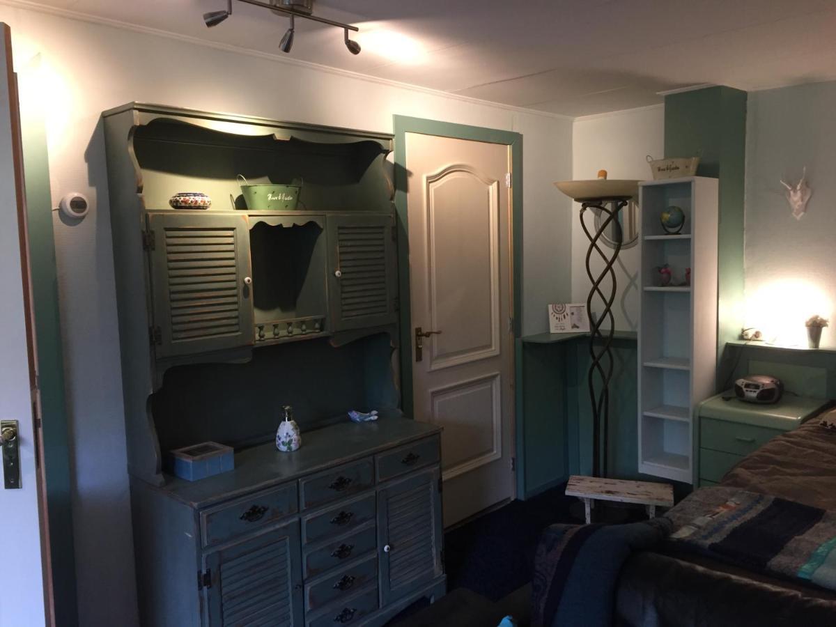 B&B Bij De Boomgaard Tricht 外观 照片